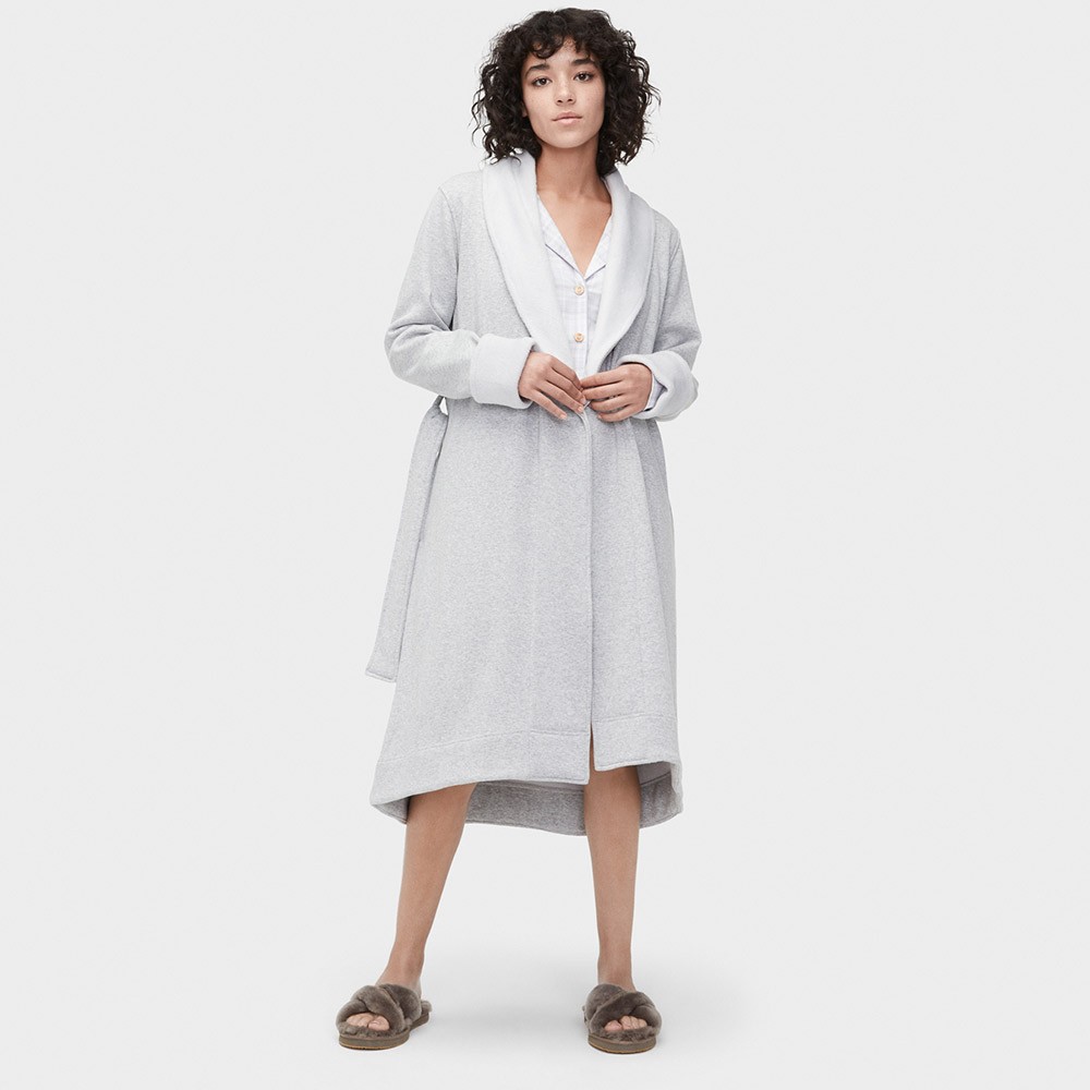 long dress design for ladies Elegant White Maxi Dress with Geometric Print – Modest Fashion for Wom –  FineLook