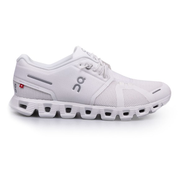 On Running Womens White Cloud 5 Trainer main image