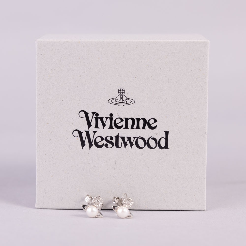ピアス Vivienne Westwood Silver Balbina Earrings With Pearl Vivienne Westwood Balbina Stud Earrings | Silver | FARFETCH