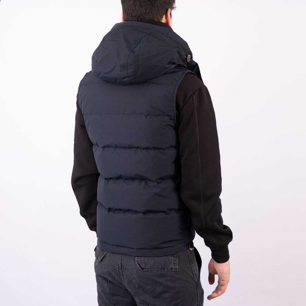 Woolrich Aleutian Detachable Hood Gilet | Oxygen Clothing
