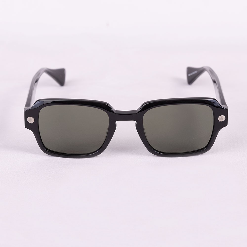 Vivienne Westwood Michael VW5027 001 Sunglasses | Oxygen Clothing