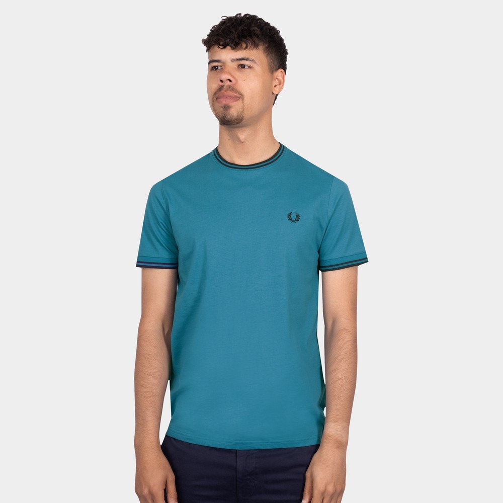 送料関税込♪Fred Perry/Twin Tipped T-Shirt Twin Tipped T-Shirt - Black | Men's T-Shirts | Fred Perry US