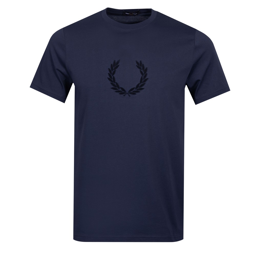 FRED PERRY★Textured Laurel Wreath T-シャツ Fred Perry textured laurel wreath t-shirt in off white | ASOS