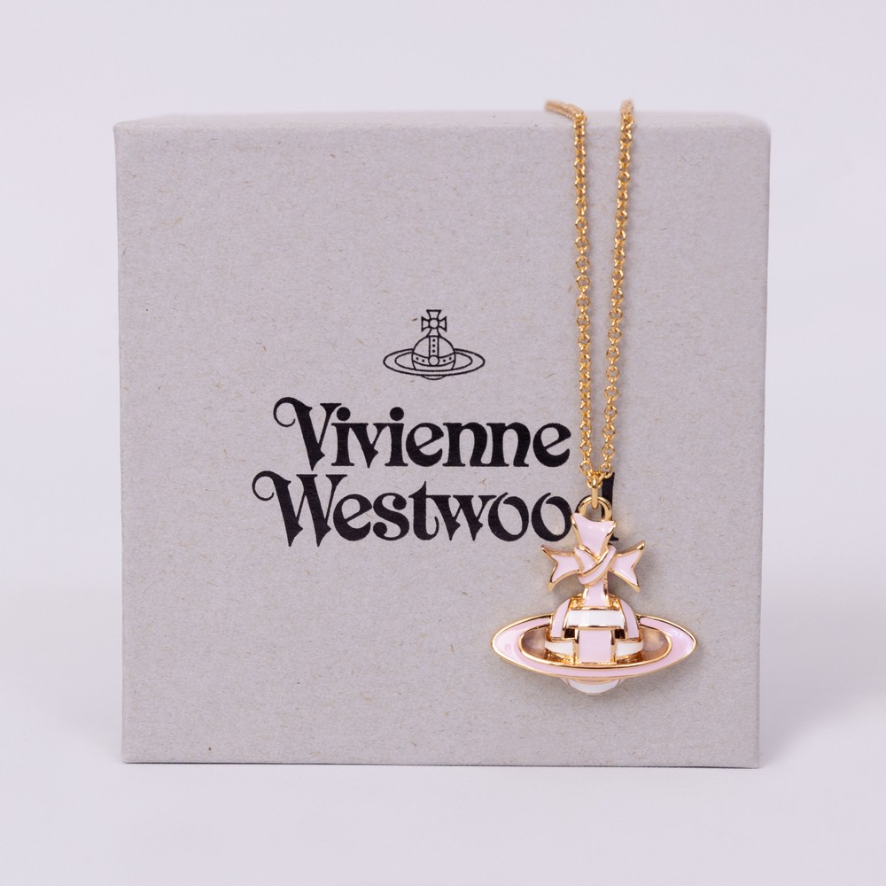 Ribbon Bas Relief Pendant