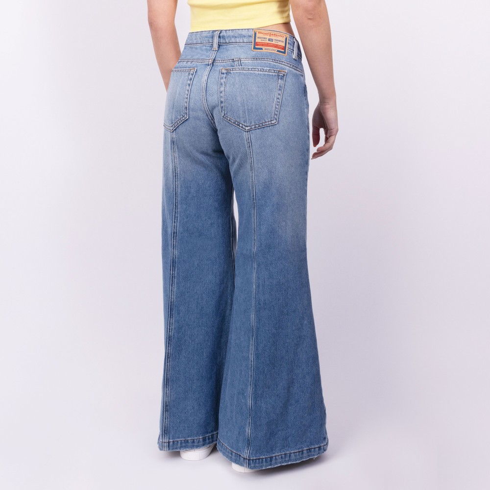 Diesel D-AKII Flare Jeans | Oxygen Clothing