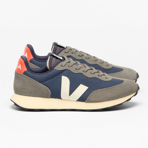 Veja Mens Blue Rio Branco II Alveomesh Trainer main image