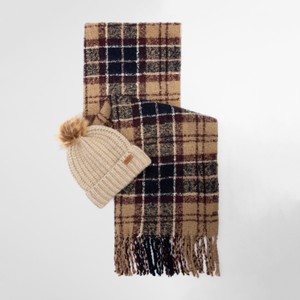 Saltburn Beanie & Tartan Scarf Set