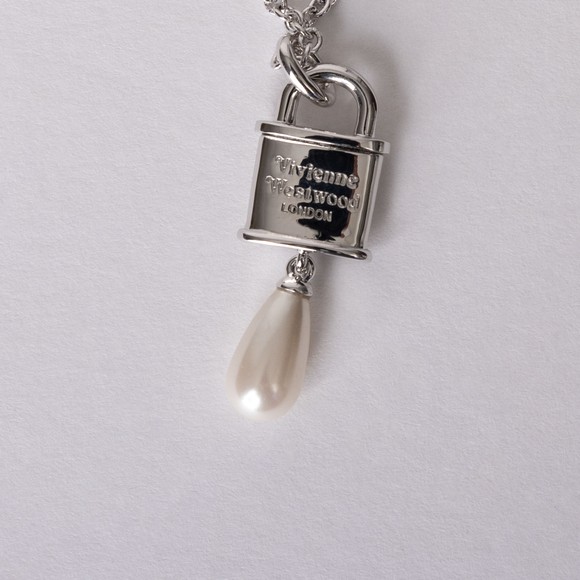 Vivienne Westwood Womens Silver Celestia Small Pendant #3