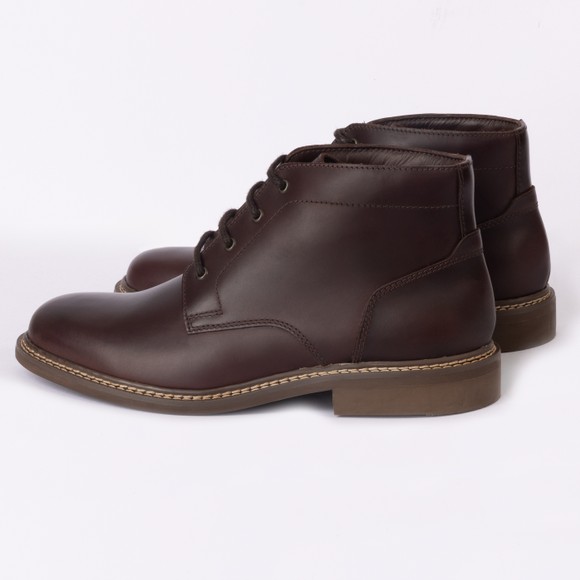 Loake Mens Brown Gilbert Waxy Leather Chukka Boot main image