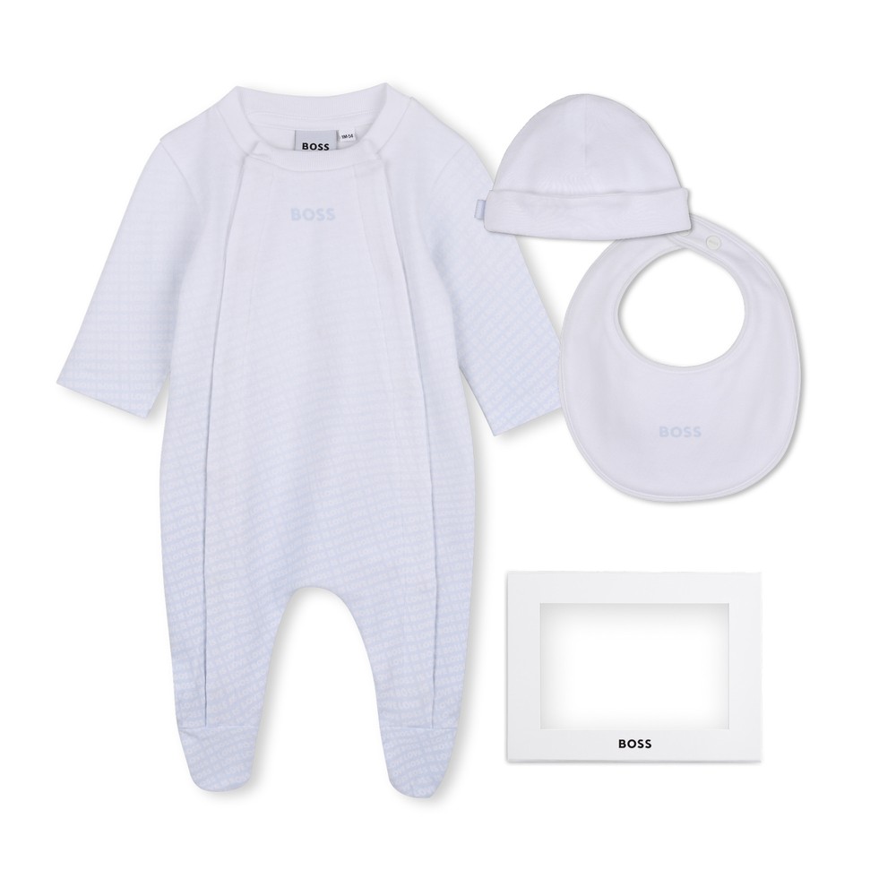 J53313 All In One With Bib & Hat