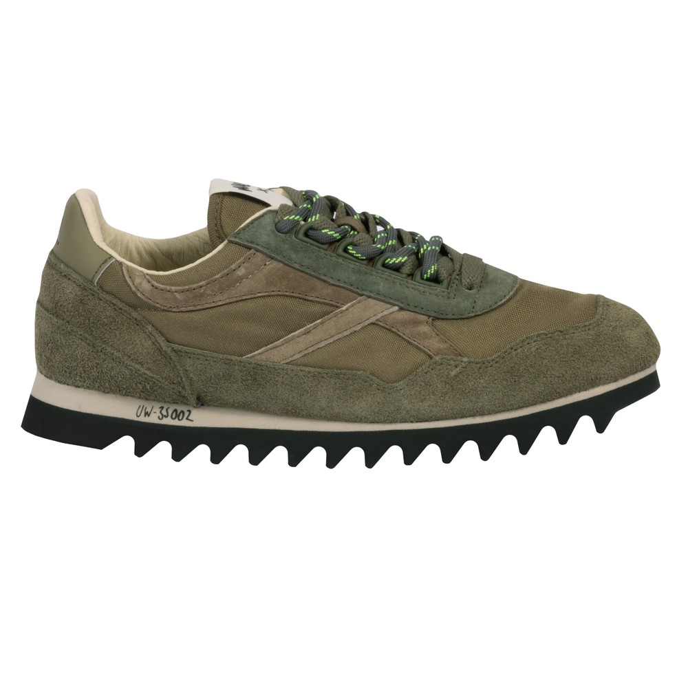 Norman Walsh Universal Works Ensign Trainer