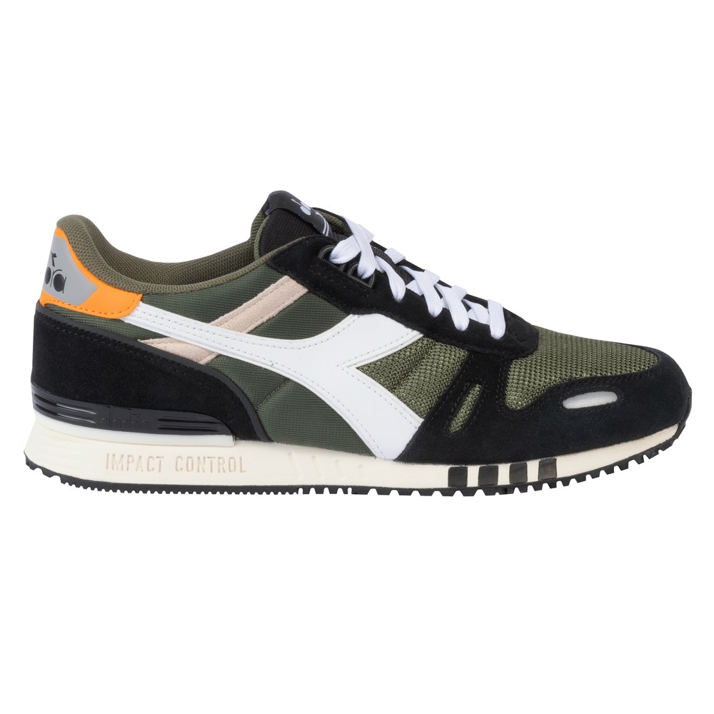 Diadora Titan Trainer